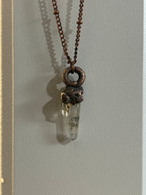 Load image into Gallery viewer, Clear green ghost quartz Copper electroformed necklace
