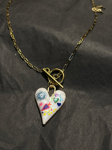 White heart necklace