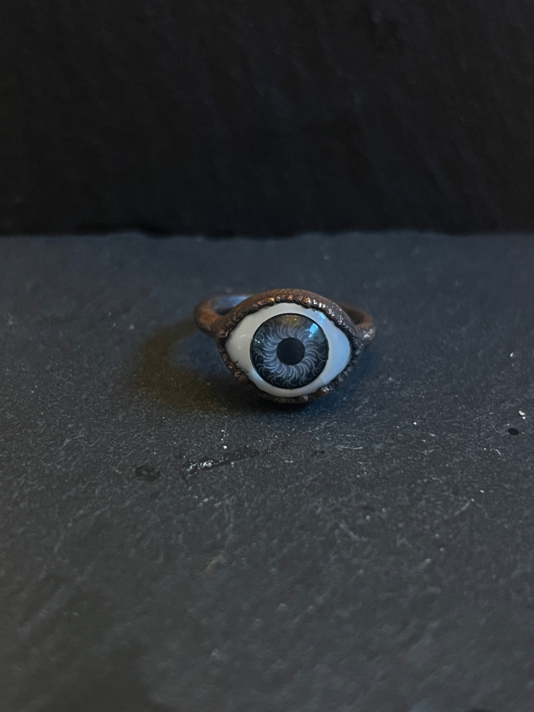 Blue Eye ring size 4.5-5