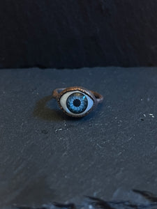 Blue Eye ring size 4.5-5